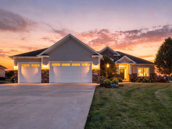 4817 Copper Leaf Blvd, Mount Pleasant, WI 53403