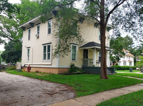 Main Photo