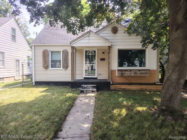 18470 Grandville Avenue, Detroit, Mi 48219