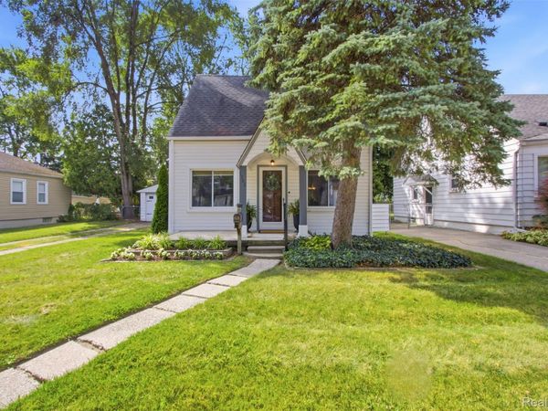 1383 Princeton S, Berkley, Mi 48072
