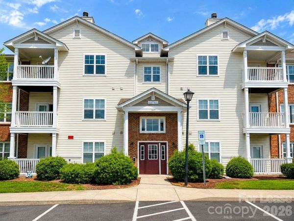9813 Hyde Glen Court , Charlotte, NC 28262