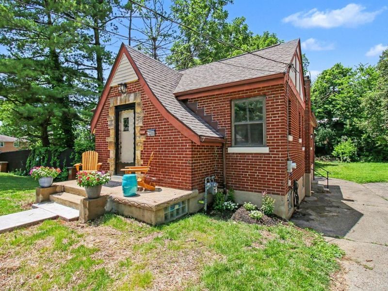 3205 Stanhope Avenue, Cincinnati, OH 45211 Photo 7