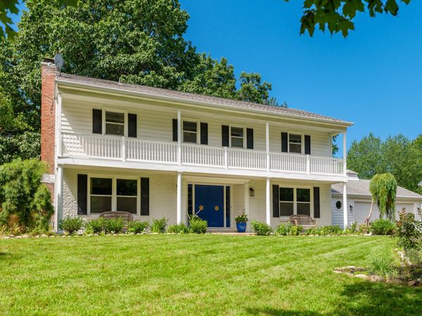 2222 Aberdeen Drive, Kalamazoo, MI 49008