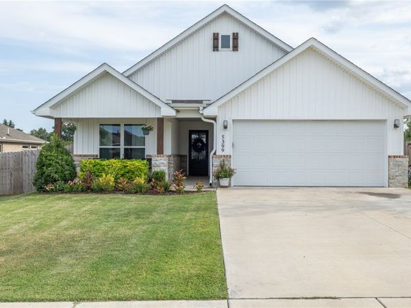 5399 Clear Springs Avenue, Springdale, AR 72762
