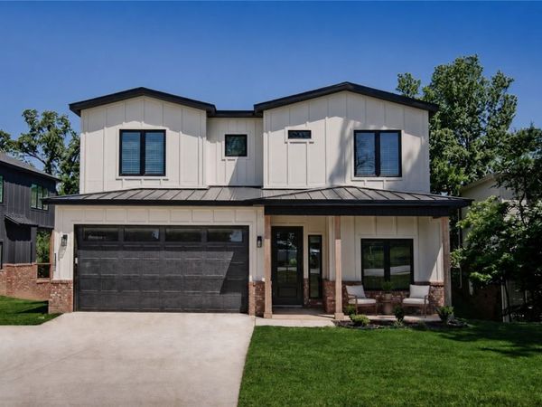 1442 NW Bella Vista Road , Bentonville, AR 72712
