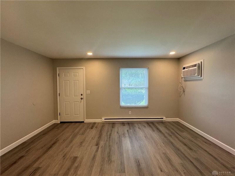221 Orth Drive, New Carlisle, OH 45344 Photo 6