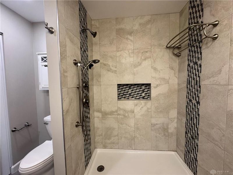 221 Orth Drive, New Carlisle, OH 45344 Photo 8