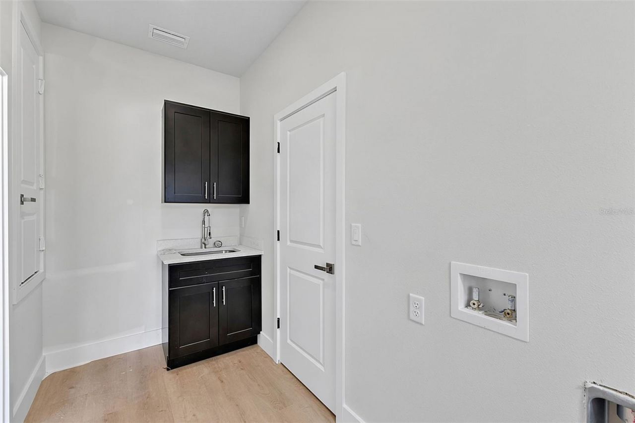 8274 Mossborger Avenue , North Port, FL 34287 Photo