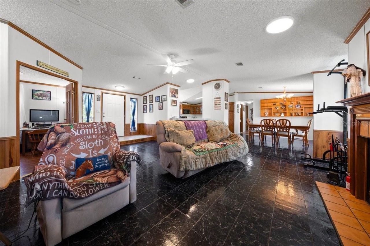 5791 SE 122nd Avenue , Morriston, FL 32668 Photo