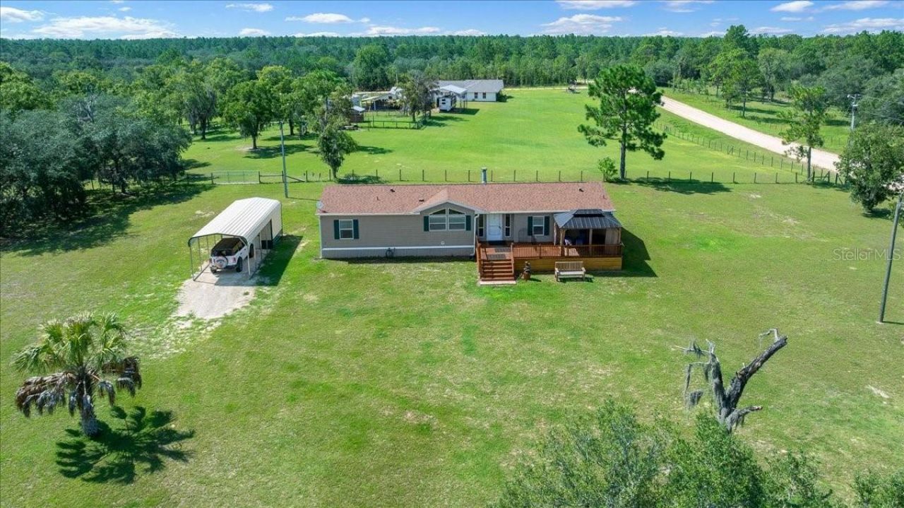 5791 SE 122nd Avenue , Morriston, FL 32668 Photo