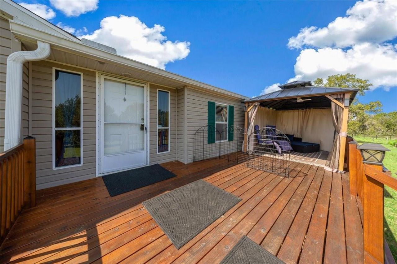 5791 SE 122nd Avenue , Morriston, FL 32668 Photo