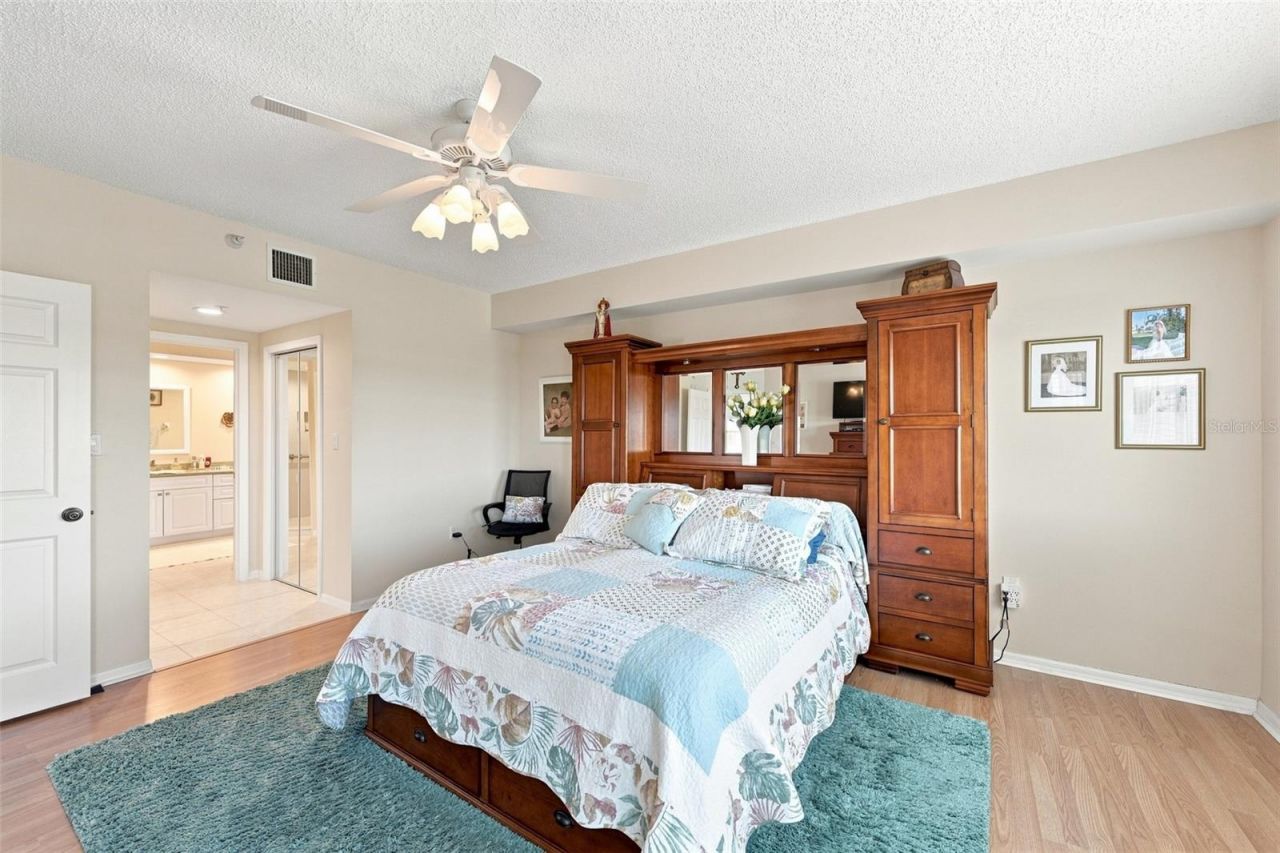 6450 Shoreline Drive , Unit 9306, Seminole, FL 33708 Photo