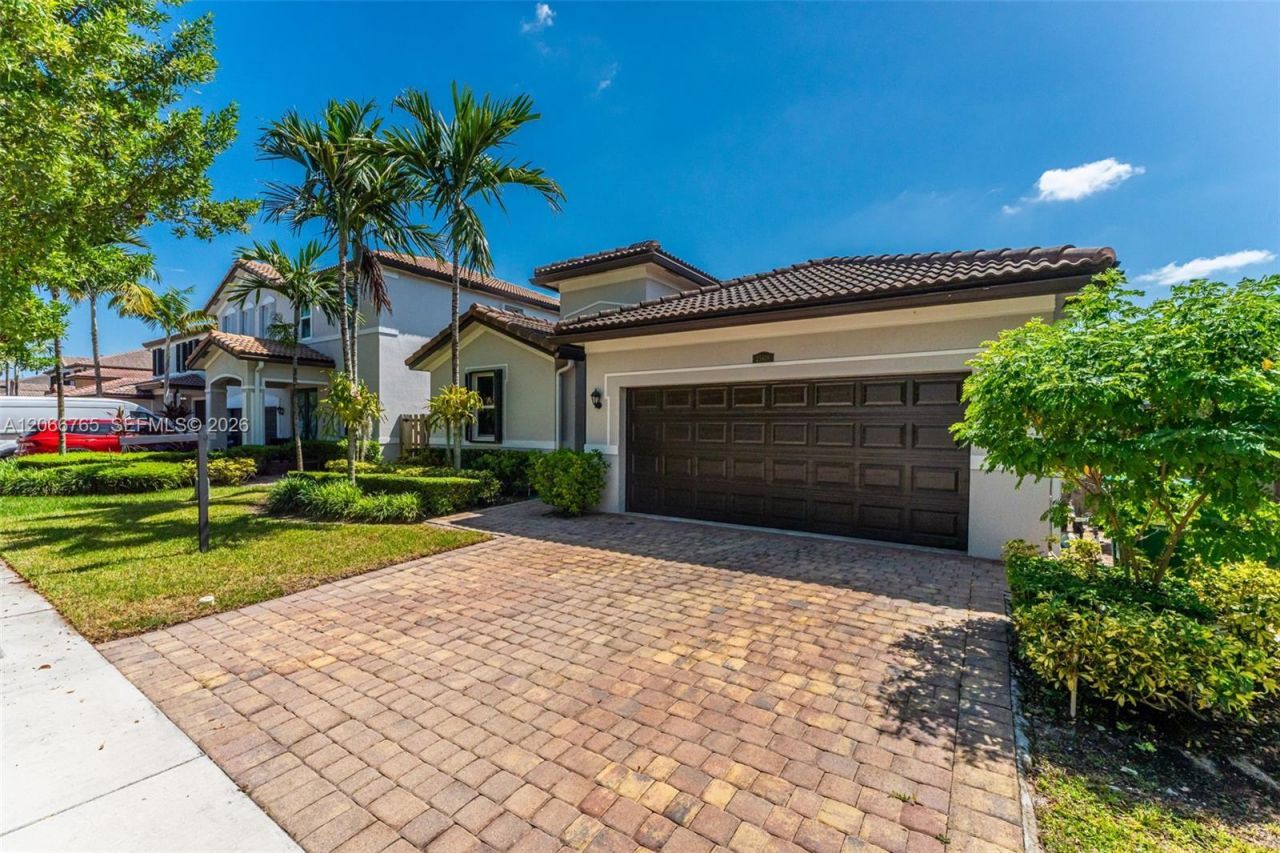 25419 SW 121st Ave, Homestead, FL 33032 Photo