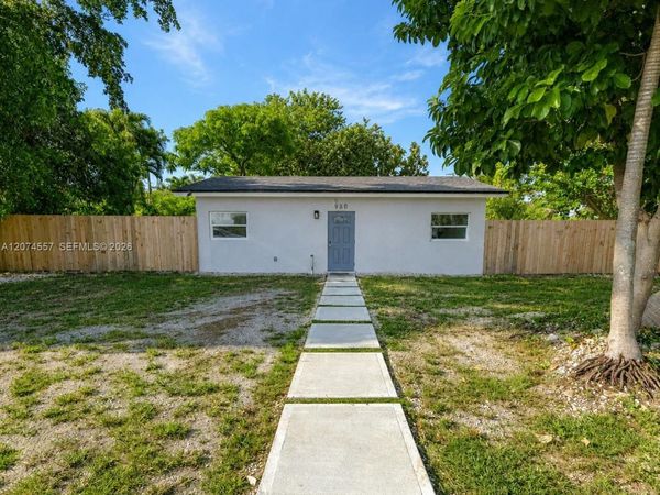 980 NW 13th St , Homestead, FL 33030