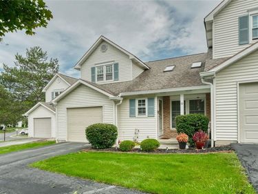 53 Sleepy Hollow, Rochester, NY 14624