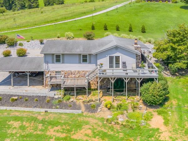 3091 Dutch Valley Rd, Washburn, TN 37888