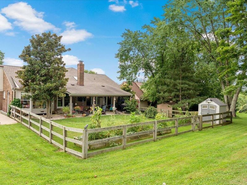 1379 Boone Aire Road, Florence, KY 41042 Photo 2