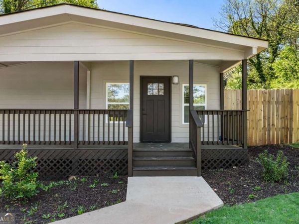 8859 Thomas Road, Jonesboro, GA 30238