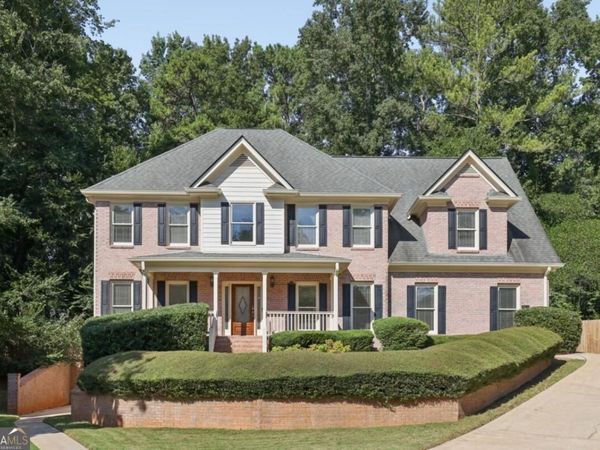 100 Harmony Point Cove, Lilburn, GA 30047