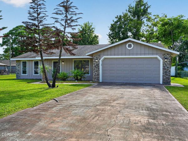 2932 Pine Tree Drive, Edgewater, FL 32141