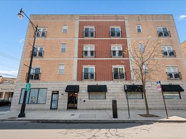 3225 W Fullerton Avenue , Unit 3-NE, Chicago, IL 60647