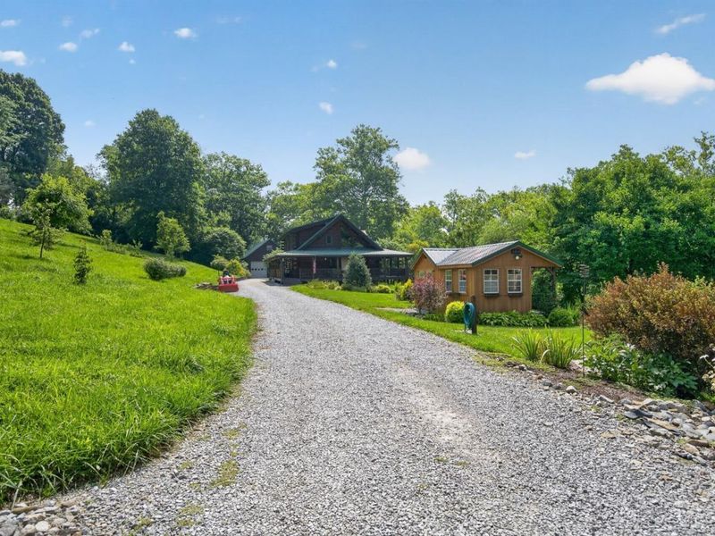2197 Elklick Road, Batavia Township, OH 45103 Photo 17
