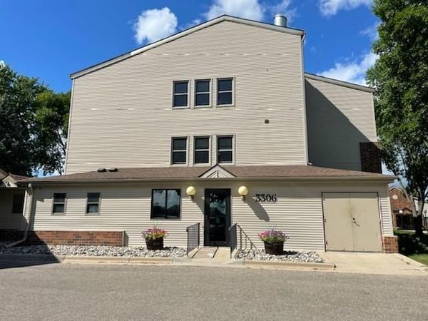3306 Village Green Boulevard , Unit 302, Moorhead, MN 56560