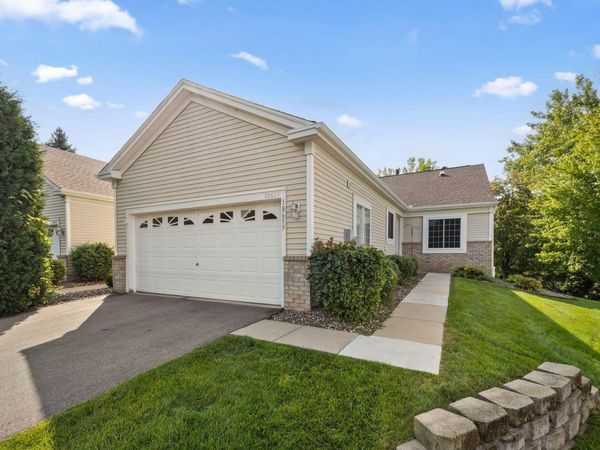 18655 Kalmar Trail, Lakeville, MN 55044