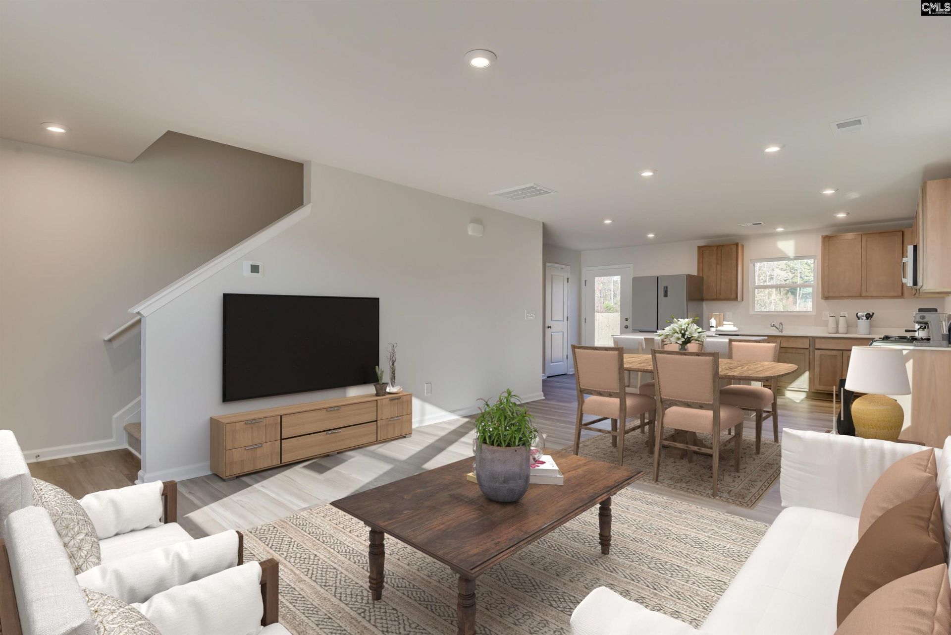 209 Kingfield Drive Photo 4