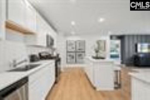 209 Kingfield Drive Photo 9