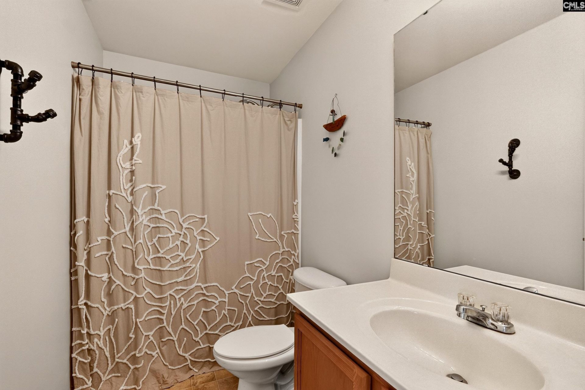 107 Whitton Court  Photo 24