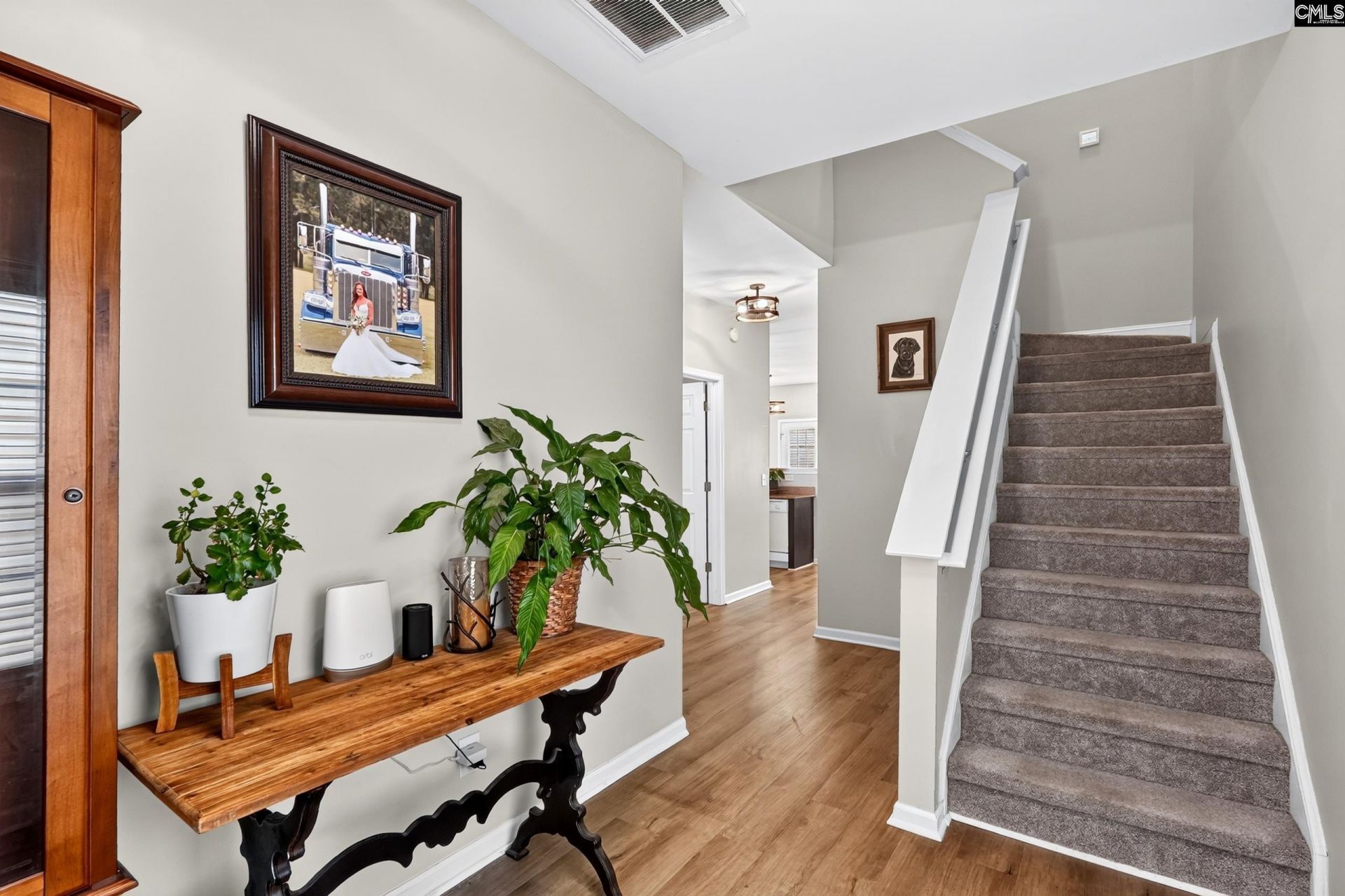 107 Whitton Court  Photo 6