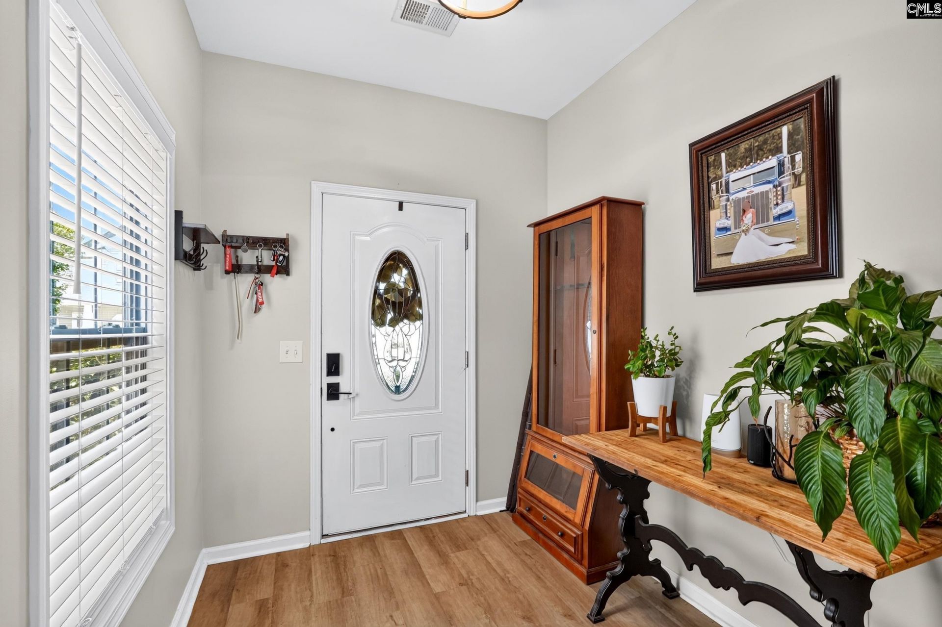 107 Whitton Court  Photo 7