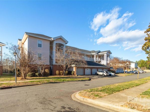 9047 Meadow Vista Road, Unit 104, Charlotte, NC 28213