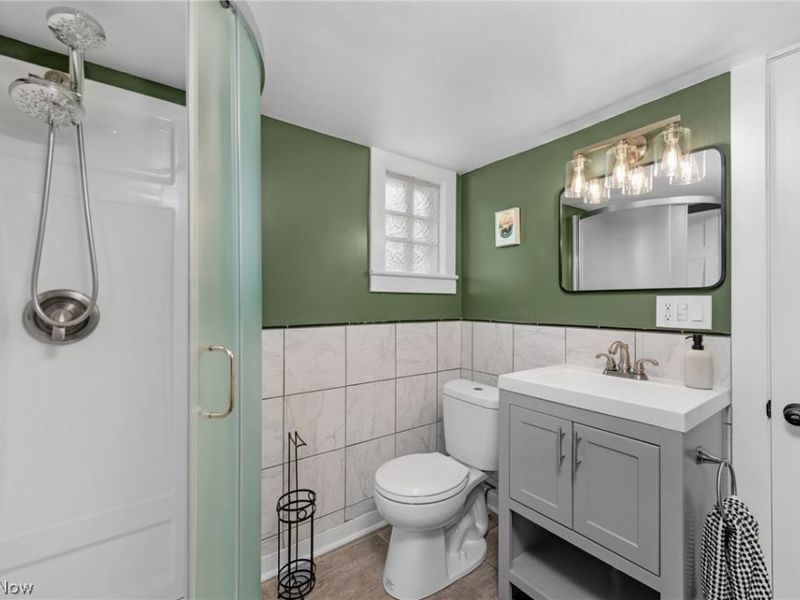 17400 Clifton Boulevard, Lakewood, OH 44107 Photo 36