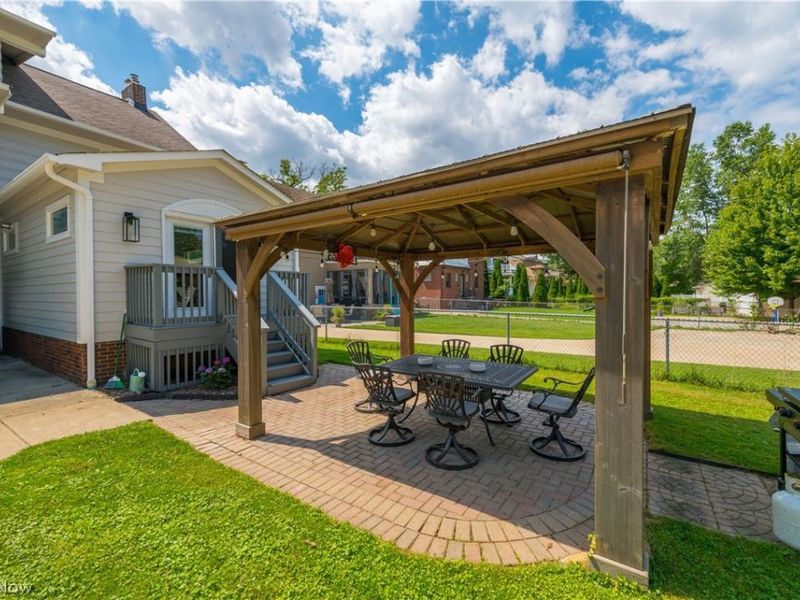 17400 Clifton Boulevard, Lakewood, OH 44107 Photo 42