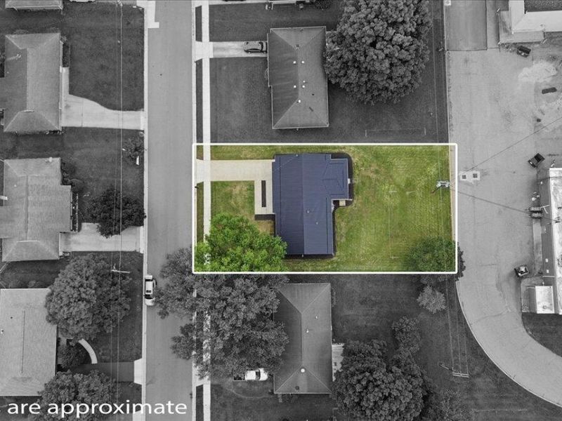 22 Plaza Drive , Mount Vernon, OH 43050 Photo 3