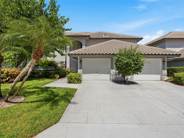 11594 Briarwood Cir , Unit 4, Boynton Beach, FL 33437