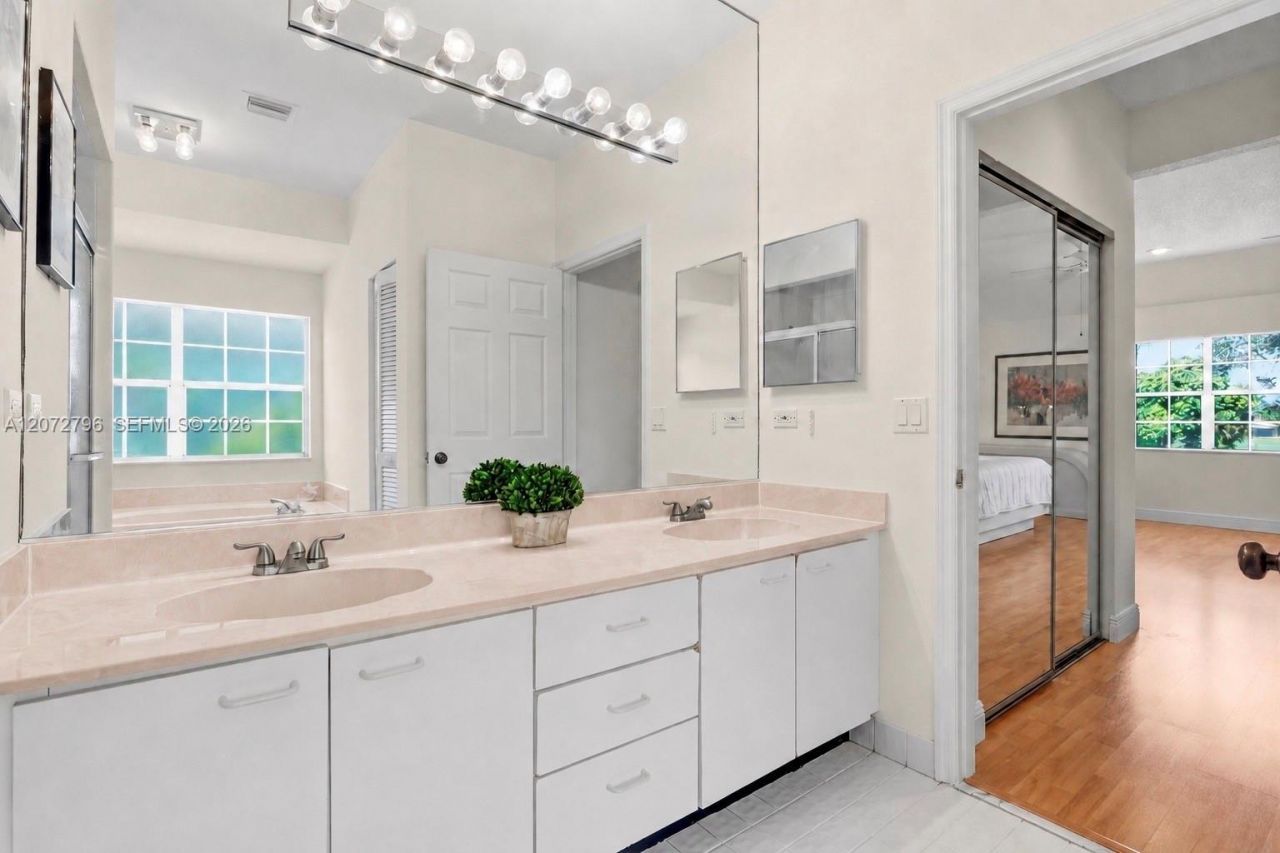 11594 Briarwood Cir , Unit 4, Boynton Beach, FL 33437 Photo