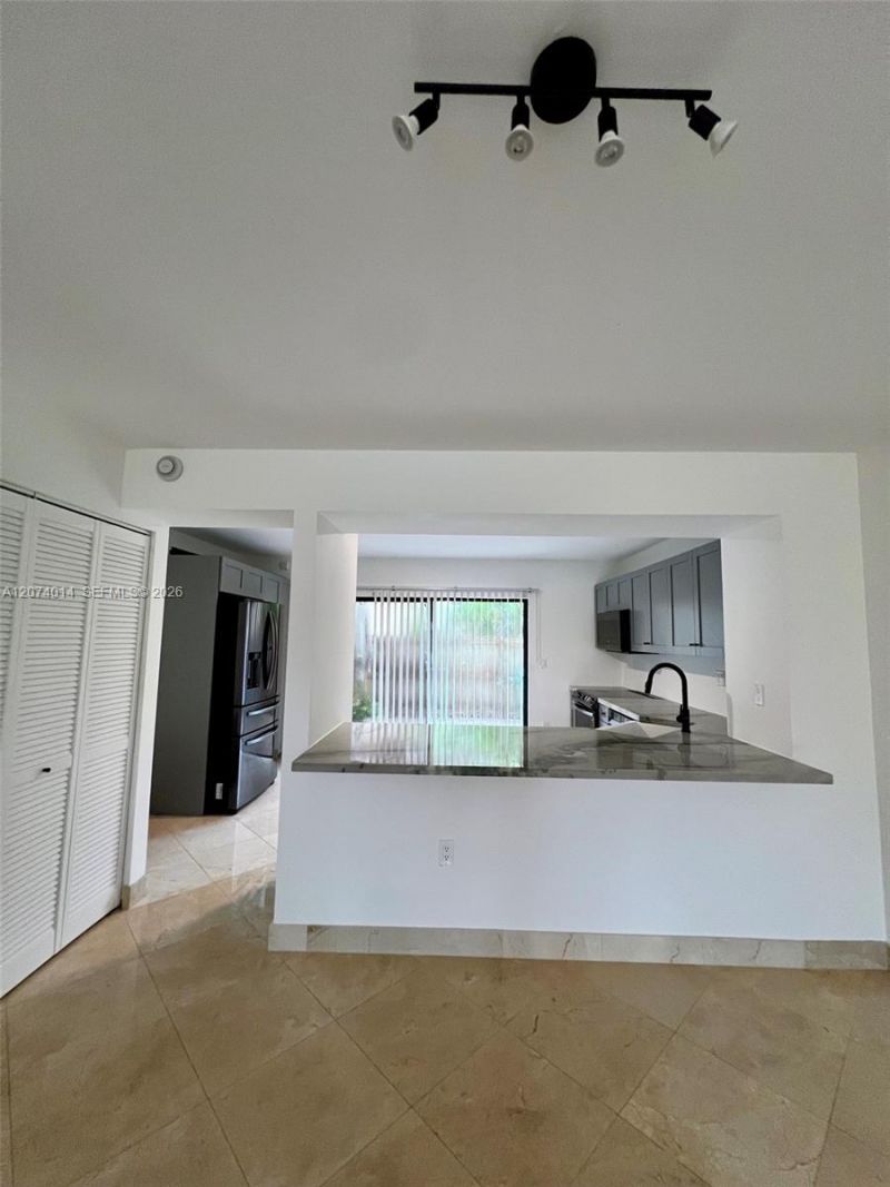 7803 SW 102nd Ln , Miami, FL 33156 Photo