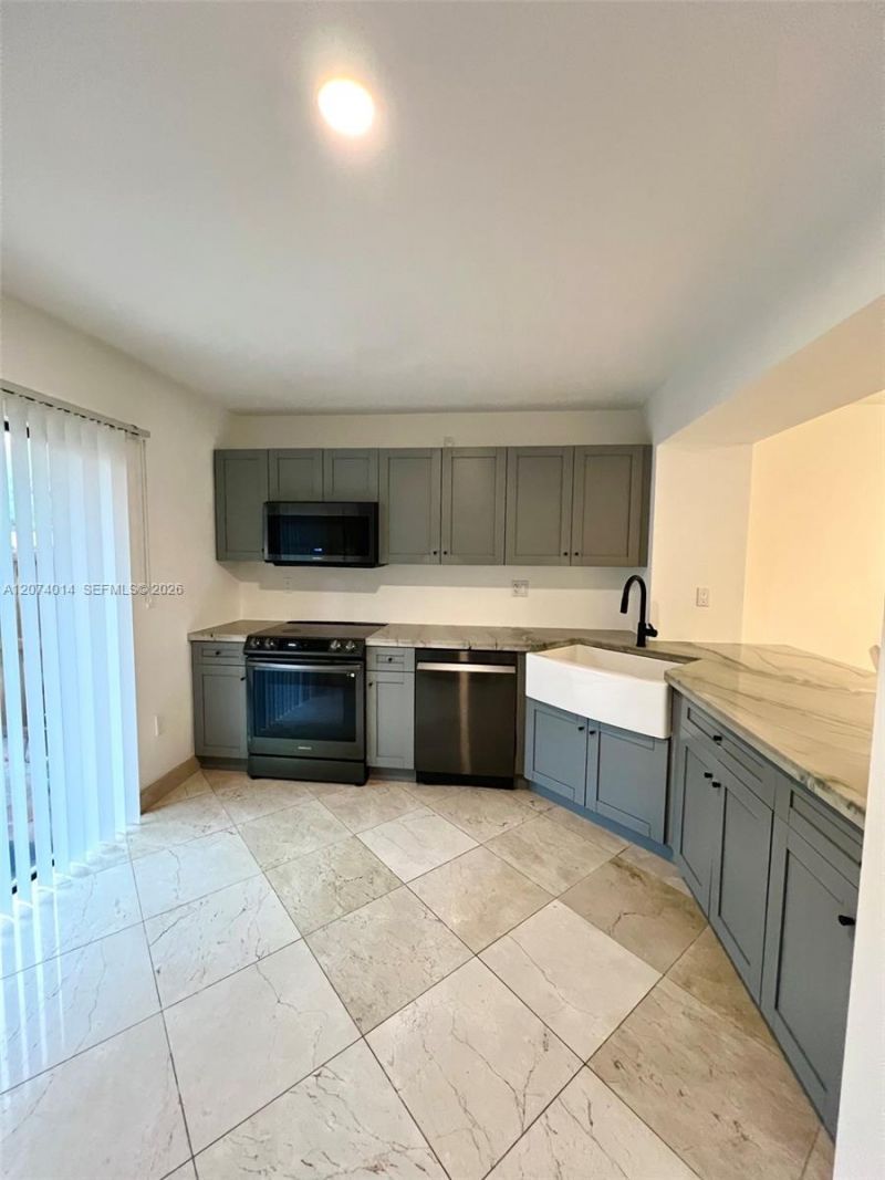 7803 SW 102nd Ln , Miami, FL 33156 Photo