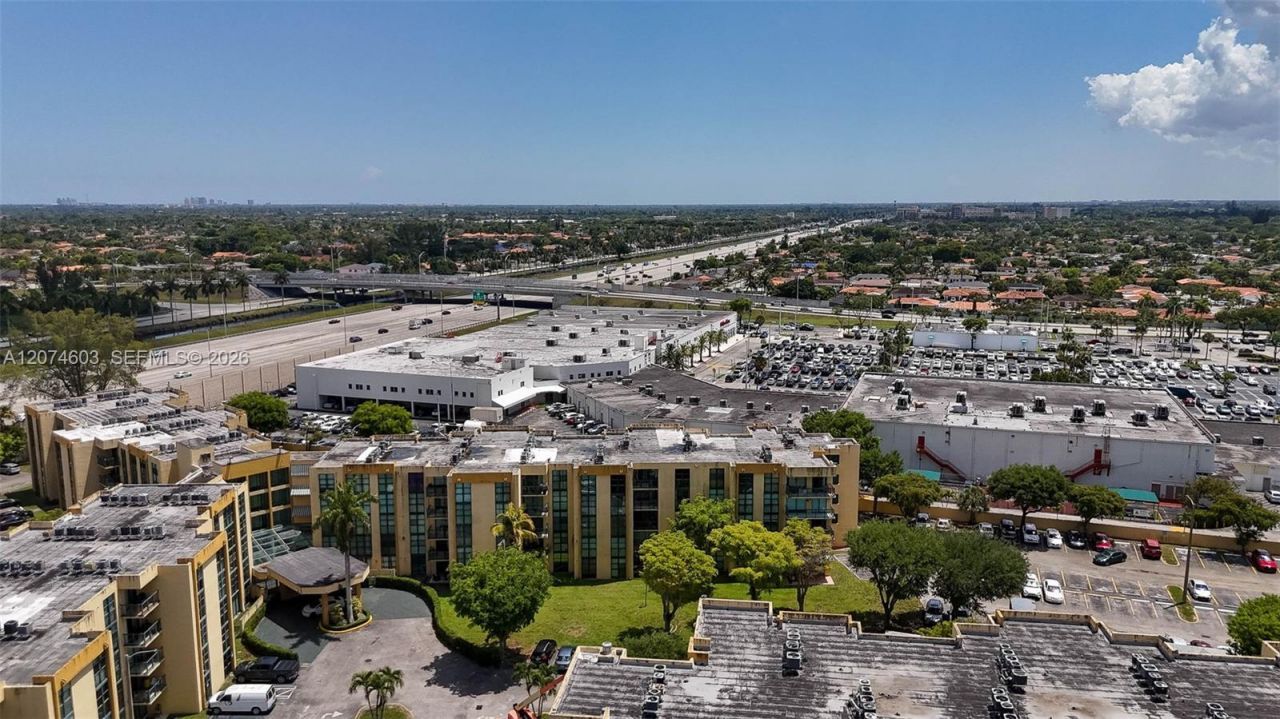 11790 SW 18th St , Unit 524-3, Miami, FL 33175 Photo
