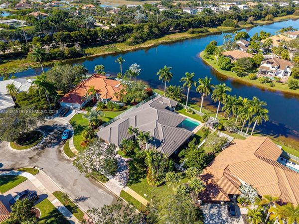 2950 Medinah , Weston, FL 33332