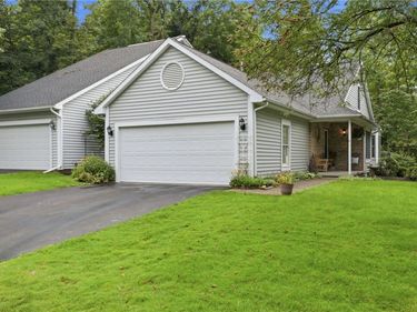 13 Medford Way, Victor, NY 14564