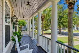 3144 Treadwell Street photo 4