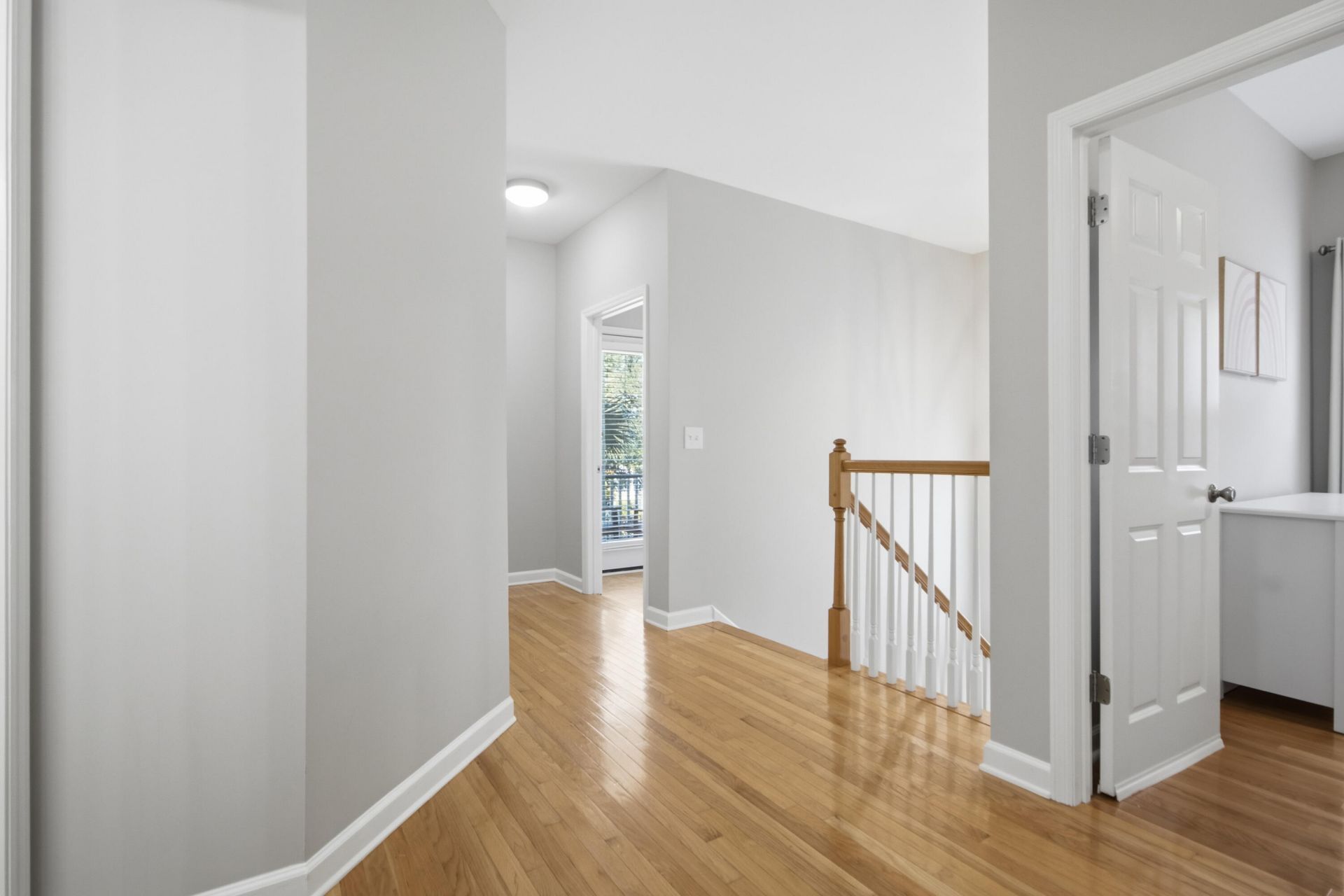 3144 Treadwell Street Photo 43