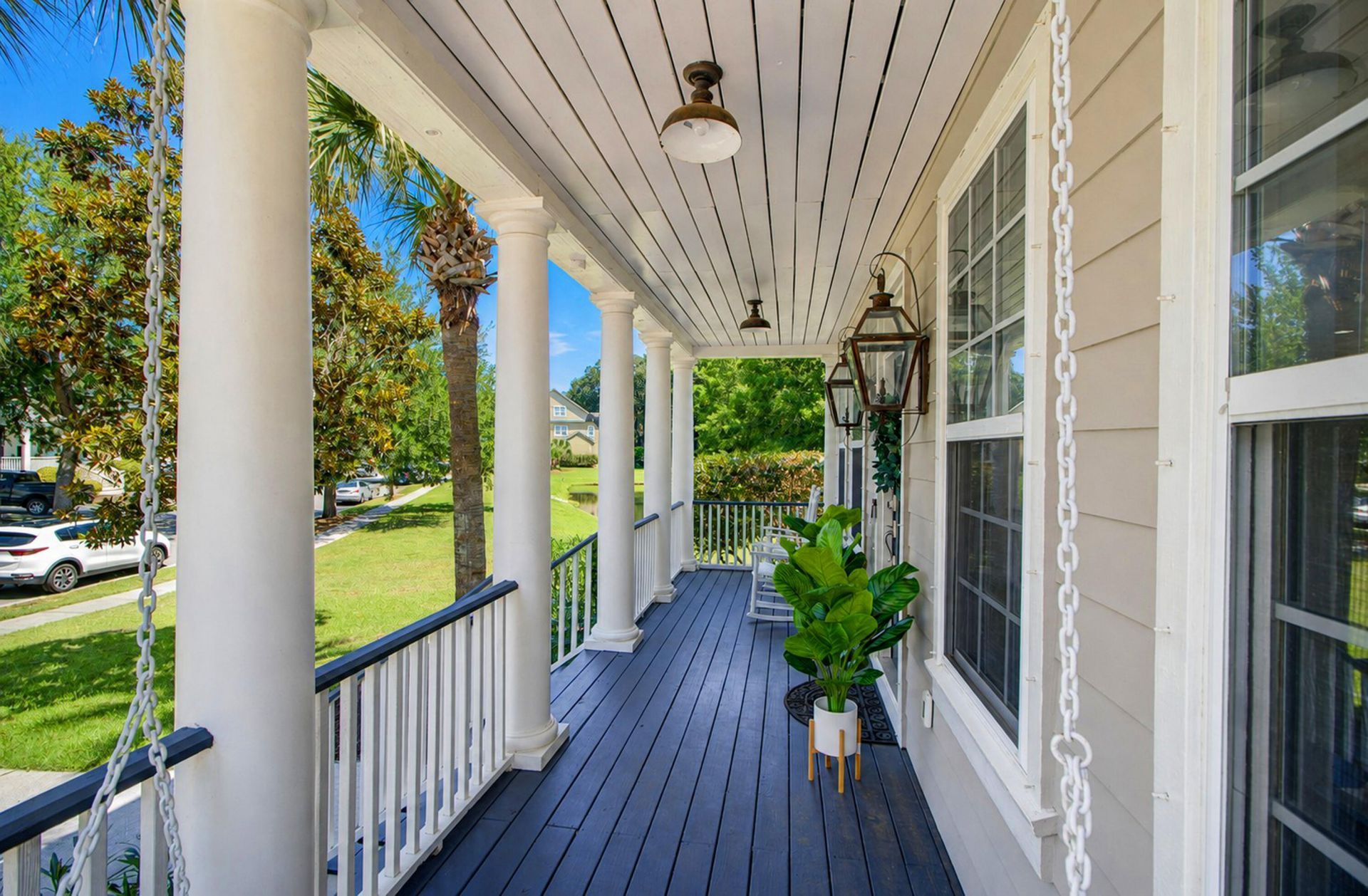 3144 Treadwell Street Photo 6