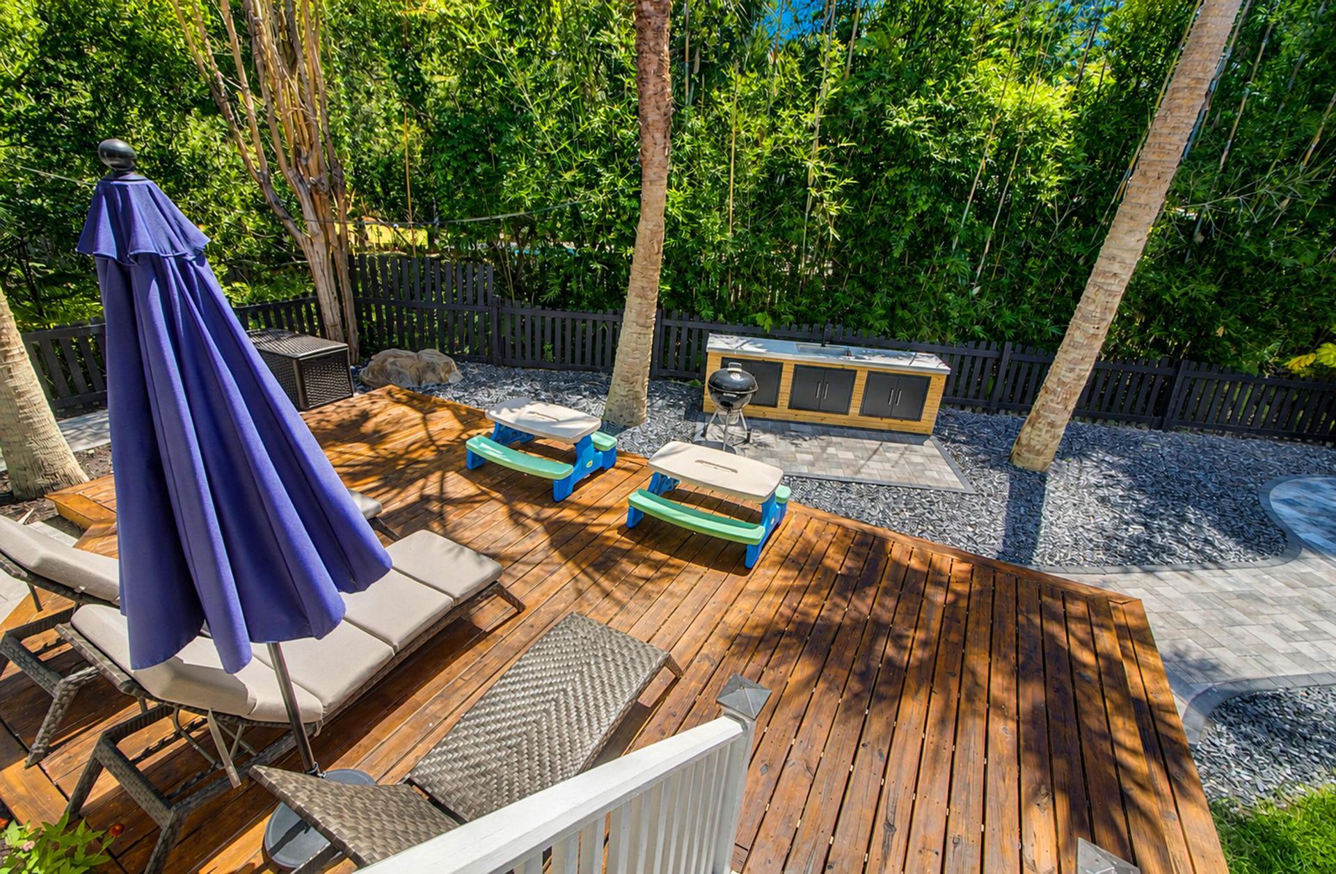 3144 Treadwell Street Photo 61