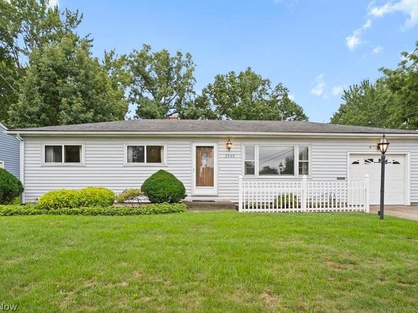 2502 Eastlawn Street , Lorain, OH 44052