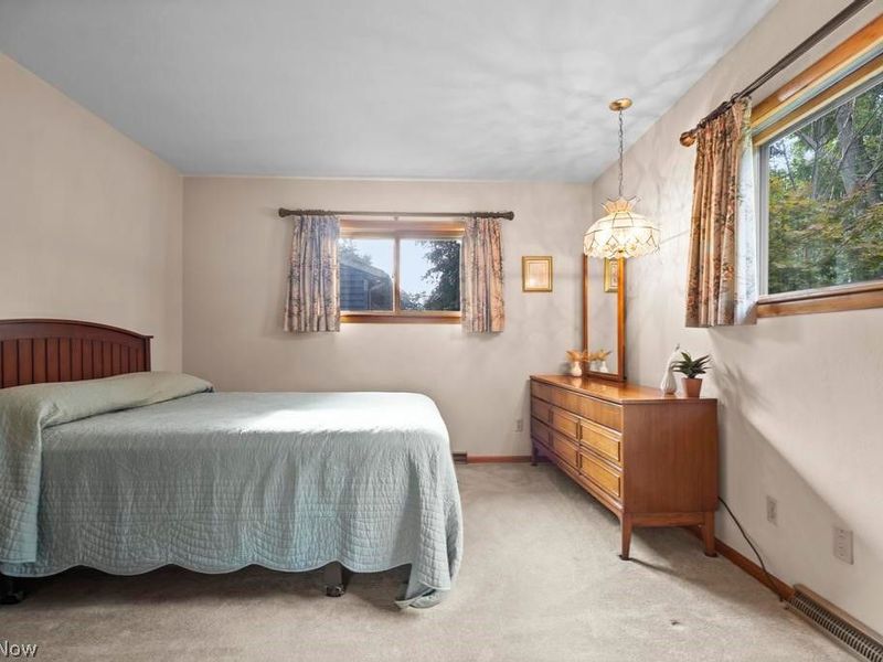 2502 Eastlawn Street, Lorain, OH 44052 Photo 11
